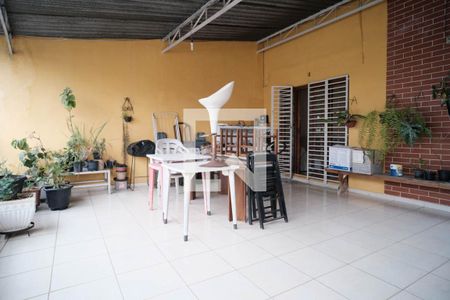 Casa à venda com 200m², 4 quartos e 3 vagasÁrea comum