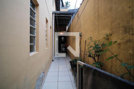 Casa à venda com 200m², 4 quartos e 3 vagasCorredor