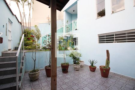 Casa à venda com 238m², 4 quartos e 4 vagasQuintal