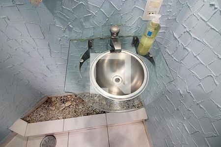 Casa à venda com 238m², 4 quartos e 4 vagasLavabo