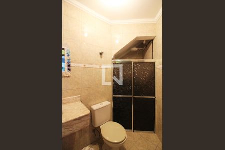 Casa à venda com 238m², 4 quartos e 4 vagasBanheiro de serviço