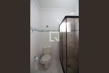 Casa à venda com 238m², 4 quartos e 4 vagasBanheiro Social