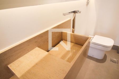 Lavabo de apartamento à venda com 2 quartos, 137m² em Itaim Bibi, São Paulo