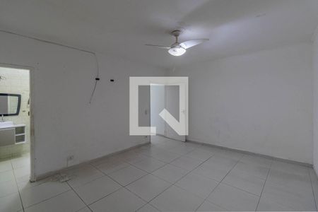 Casa à venda com 450m², 2 quartos e 4 vagas Casa à venda com 450m², 2 quartos e 4 vagasSuíte