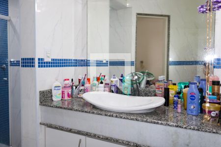 Casa à venda com 350m², 6 quartos e 5 vagasSuíte 3