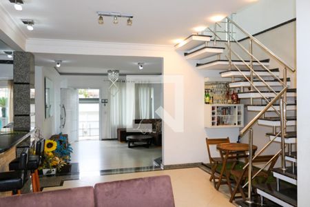 Casa à venda com 350m², 6 quartos e 5 vagasSala de Jantar