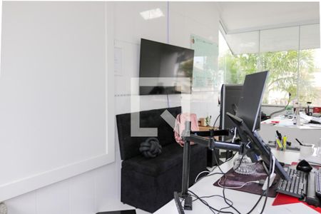 Casa à venda com 350m², 6 quartos e 5 vagasEscritório