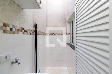 Casa de condomínio à venda com 58m², 2 quartos e 1 vaga Casa de condomínio à venda com 58m², 2 quartos e 1 vagaLavanderia