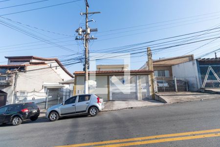 Casa de condomínio à venda com 58m², 2 quartos e 1 vaga Casa de condomínio à venda com 58m², 2 quartos e 1 vagaFachada do condomínio