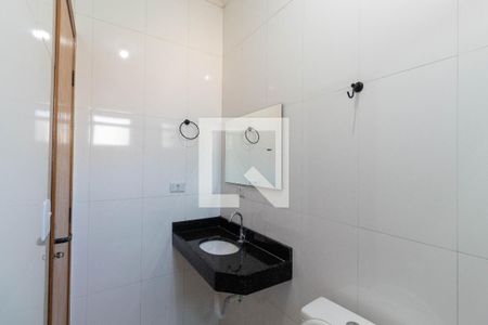 Casa de condomínio à venda com 58m², 2 quartos e 1 vaga Casa de condomínio à venda com 58m², 2 quartos e 1 vagaBanheiro