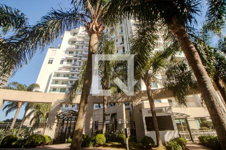 Apartamento à venda com 81m², 2 quartos e 2 vagasFachada