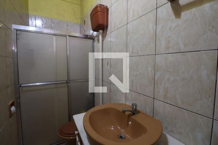 Casa à venda com 170m², 4 quartos e 2 vagasBanheiro 2