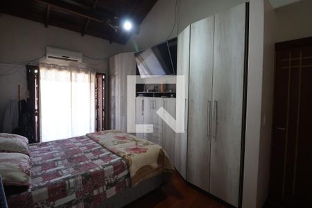 Casa à venda com 170m², 4 quartos e 2 vagasSuíte 2