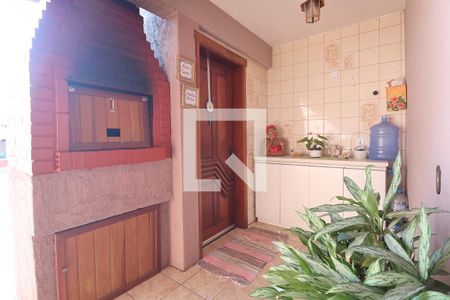 Casa à venda com 170m², 4 quartos e 2 vagasChurrasqueira