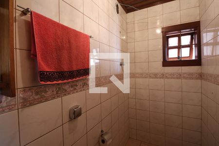 Casa à venda com 170m², 4 quartos e 2 vagasBanheiro 1