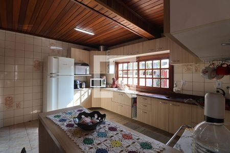 Casa à venda com 170m², 4 quartos e 2 vagasCozinha