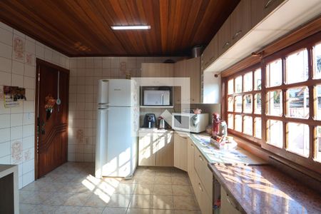 Casa à venda com 170m², 4 quartos e 2 vagasCozinha