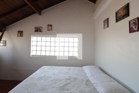 Casa à venda com 170m², 4 quartos e 2 vagasQuarto 2