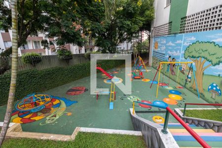 Apartamento à venda com 75m², 2 quartos e 1 vaga Apartamento à venda com 75m², 2 quartos e 1 vagaÁrea comum - Playground