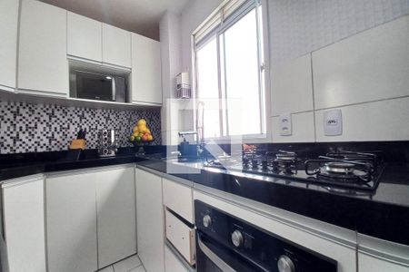 Apartamento para alugar com 45m², 2 quartos e 1 vaga Apartamento para alugar com 45m², 2 quartos e 1 vagaCozinha e Área de Serviço