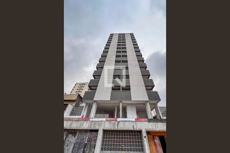 Apartamento à venda com 60m², 2 quartos e 1 vaga Apartamento à venda com 60m², 2 quartos e 1 vagaFachada e portaria