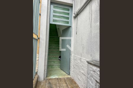 Studio à venda com 32m², 1 quarto e sem vaga Studio à venda com 32m², 1 quarto e sem vagaEntrada
