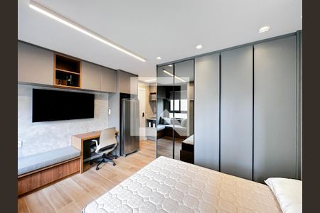 Quarto de kitnet/studio para alugar com 0 quarto, 26m² em Campo Belo, São Paulo