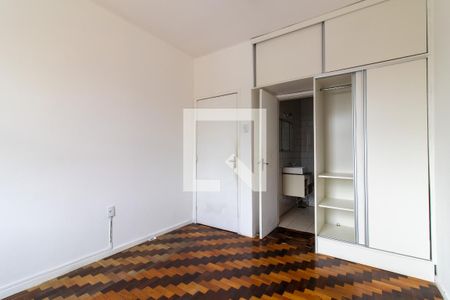 Quarto 1 de apartamento para alugar com 3 quartos, 98m² em Rio Branco, Porto Alegre