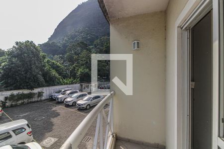 Casa de condomínio à venda com 116m², 3 quartos e 1 vagaSuíte 1 - Varanda