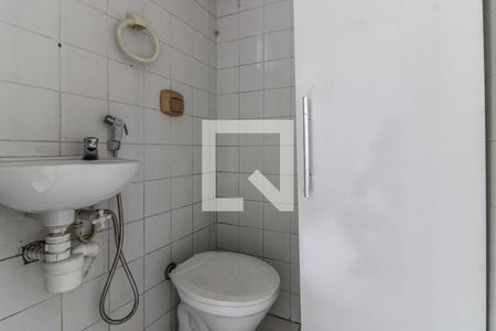 Casa de condomínio à venda com 116m², 3 quartos e 1 vagaÁrea de Serviço - Banheiro