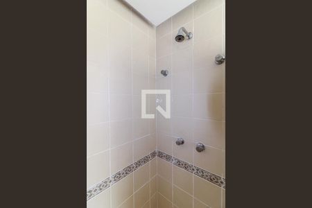 Casa de condomínio à venda com 116m², 3 quartos e 1 vagaSuíte 1 - Banheiro