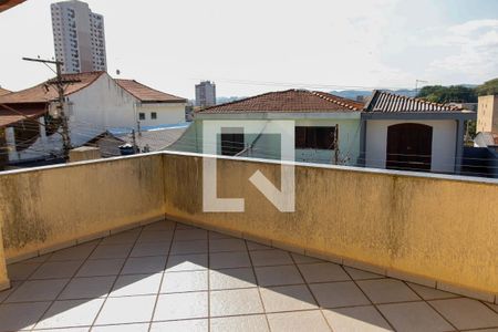 Casa à venda com 195m², 3 quartos e 4 vagas Casa à venda com 195m², 3 quartos e 4 vagasSacada