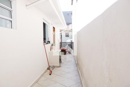 Casa à venda com 130m², 2 quartos e 2 vagasQuintal