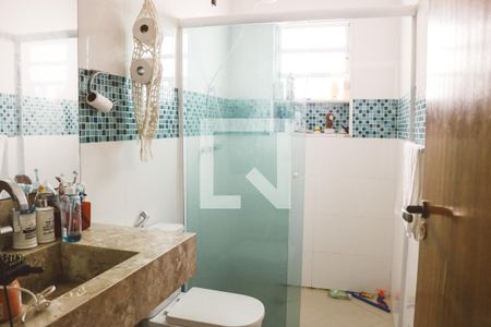 Casa à venda com 130m², 2 quartos e 2 vagasBanheiro