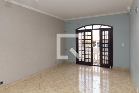 Sala de casa para alugar com 3 quartos, 260m² em Fazenda Aricanduva, São Paulo