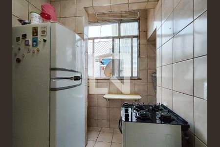 Apartamento à venda com 77m², 2 quartos e sem vaga Apartamento à venda com 77m², 2 quartos e sem vagaCozinha e Área de Serviço
