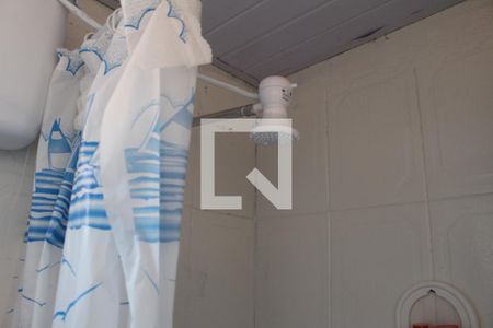 Casa à venda com 70m², 3 quartos e 1 vagaBanheiro 2