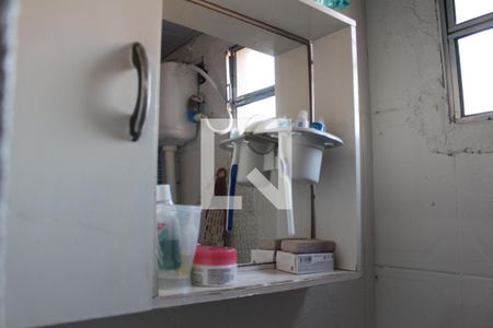 Casa à venda com 70m², 3 quartos e 1 vagaBanheiro 2