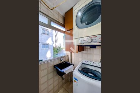 Apartamento à venda com 80m², 3 quartos e 1 vagaÁrea de Serviço