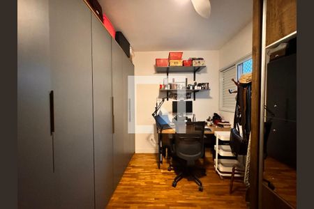 Apartamento à venda com 140m², 3 quartos e 2 vagasQuarto 2