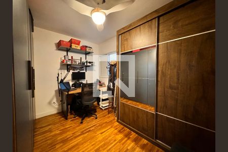 Apartamento à venda com 140m², 3 quartos e 2 vagasQuarto 2
