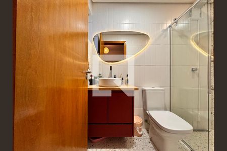 Apartamento à venda com 140m², 3 quartos e 2 vagasBanheiro da suíte