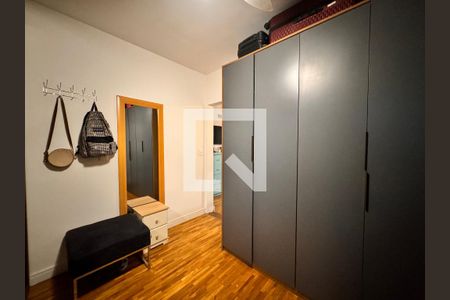 Apartamento à venda com 140m², 3 quartos e 2 vagasQuarto 2