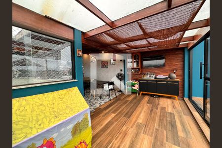 Apartamento à venda com 140m², 3 quartos e 2 vagasCobertura