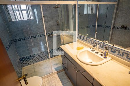 Apartamento para alugar com 95m², 3 quartos e 1 vaga Apartamento para alugar com 95m², 3 quartos e 1 vagaBanheiro 2