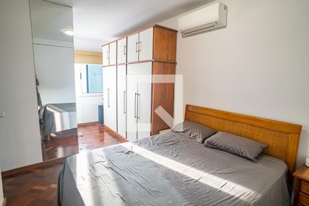 Apartamento para alugar com 95m², 3 quartos e 1 vaga Apartamento para alugar com 95m², 3 quartos e 1 vagaQuarto