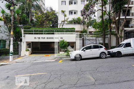 Apartamento à venda com 50m², 2 quartos e 1 vaga Apartamento à venda com 50m², 2 quartos e 1 vagaFachada