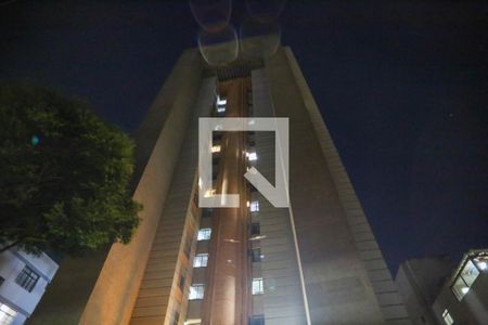 Apartamento à venda com 100m², 3 quartos e 2 vagas Apartamento à venda com 100m², 3 quartos e 2 vagasFachada