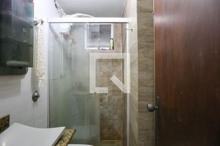 Apartamento à venda com 100m², 3 quartos e 2 vagas Apartamento à venda com 100m², 3 quartos e 2 vagasBanheiro