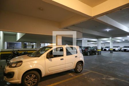 Apartamento à venda com 100m², 3 quartos e 2 vagas Apartamento à venda com 100m², 3 quartos e 2 vagasGaragem